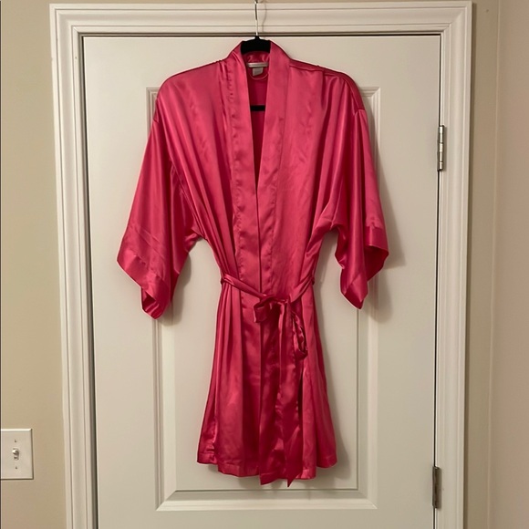 Victoria's Secret Other - Victoria’s Secret Satin Robe M/L